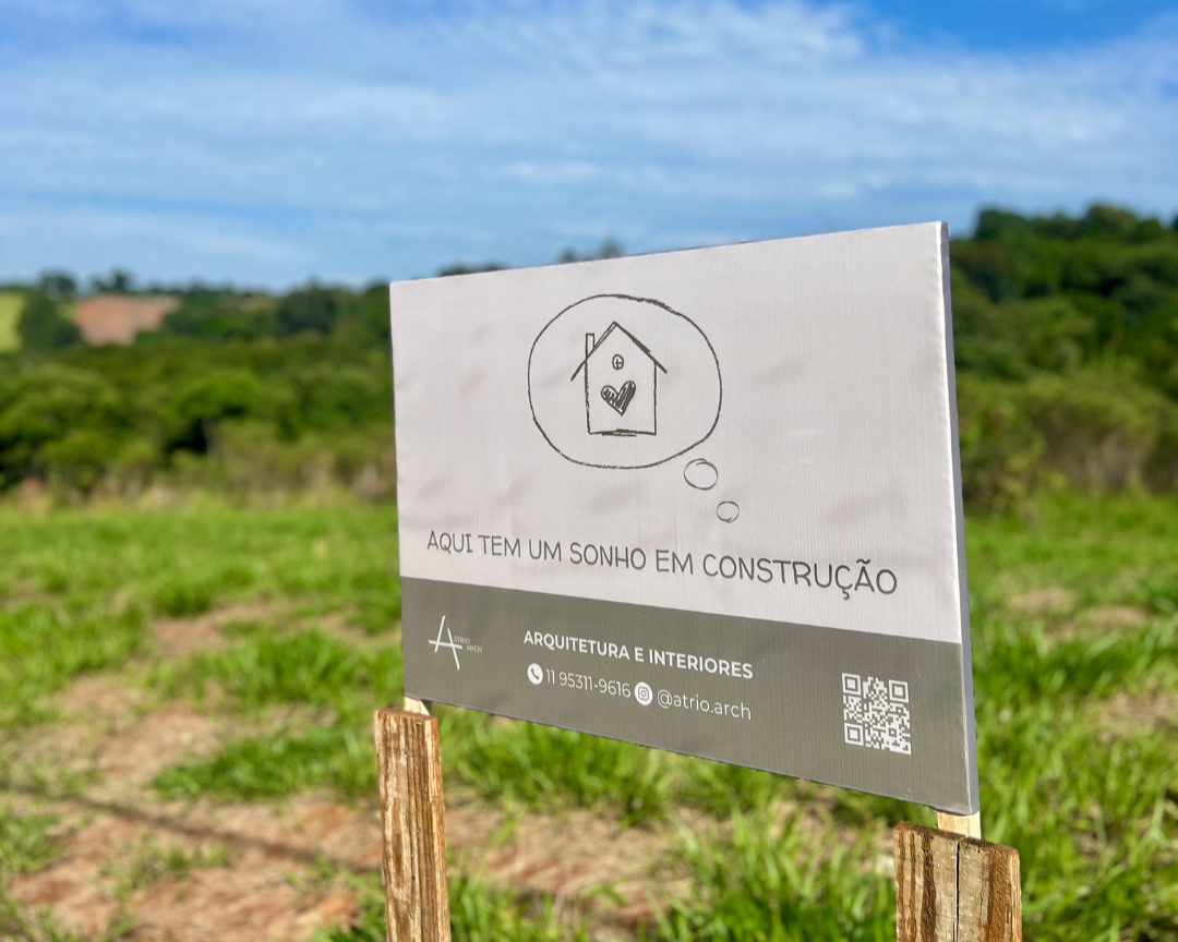 Comprei um lote. O que preciso fazer agora?